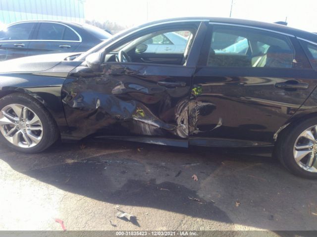 Photo 5 VIN: 1HGCV1F10KA013740 - HONDA ACCORD SEDAN 