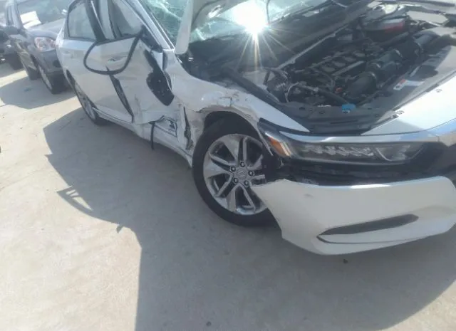 Photo 5 VIN: 1HGCV1F10KA090981 - HONDA ACCORD SEDAN 