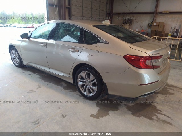 Photo 2 VIN: 1HGCV1F10KA104166 - HONDA ACCORD SEDAN 