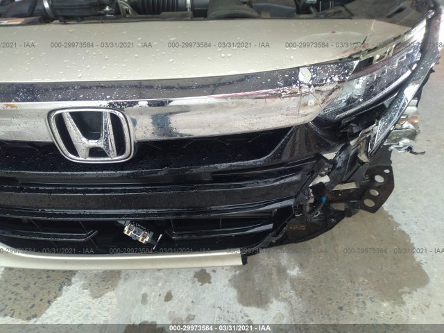 Photo 5 VIN: 1HGCV1F10KA104166 - HONDA ACCORD SEDAN 