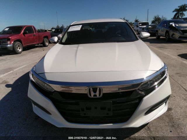 Photo 5 VIN: 1HGCV1F10KA157627 - HONDA ACCORD SEDAN 