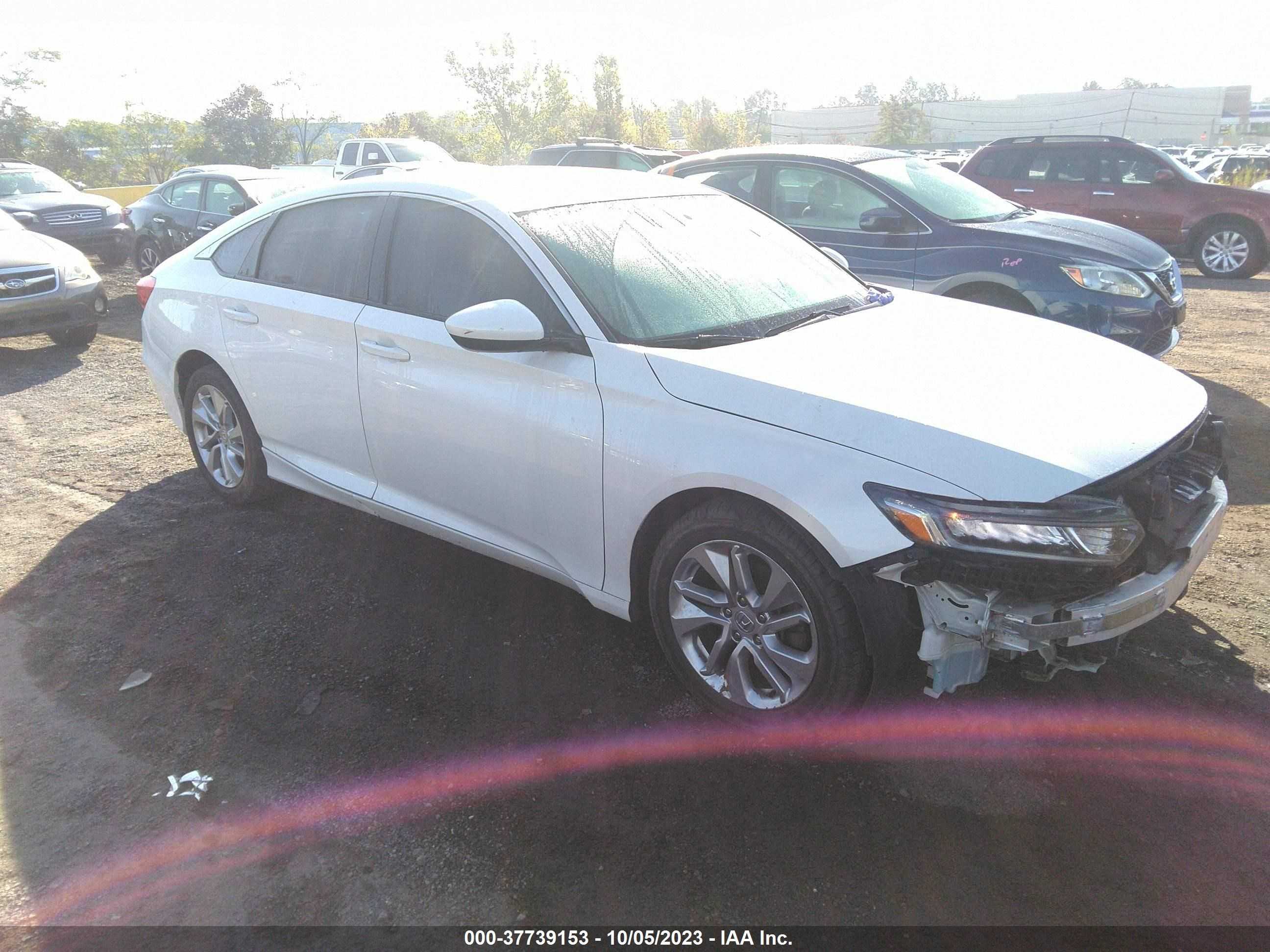 Photo 0 VIN: 1HGCV1F10KA157837 - HONDA ACCORD 