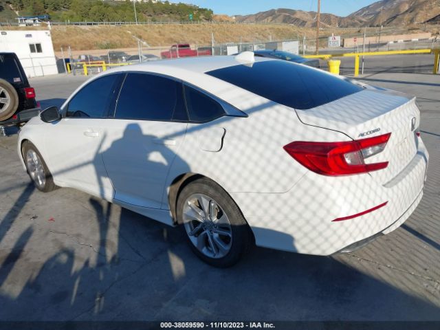 Photo 2 VIN: 1HGCV1F10KA167798 - HONDA ACCORD SEDAN 