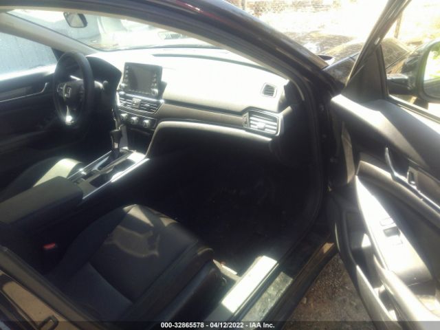 Photo 4 VIN: 1HGCV1F10KA170524 - HONDA ACCORD SEDAN 