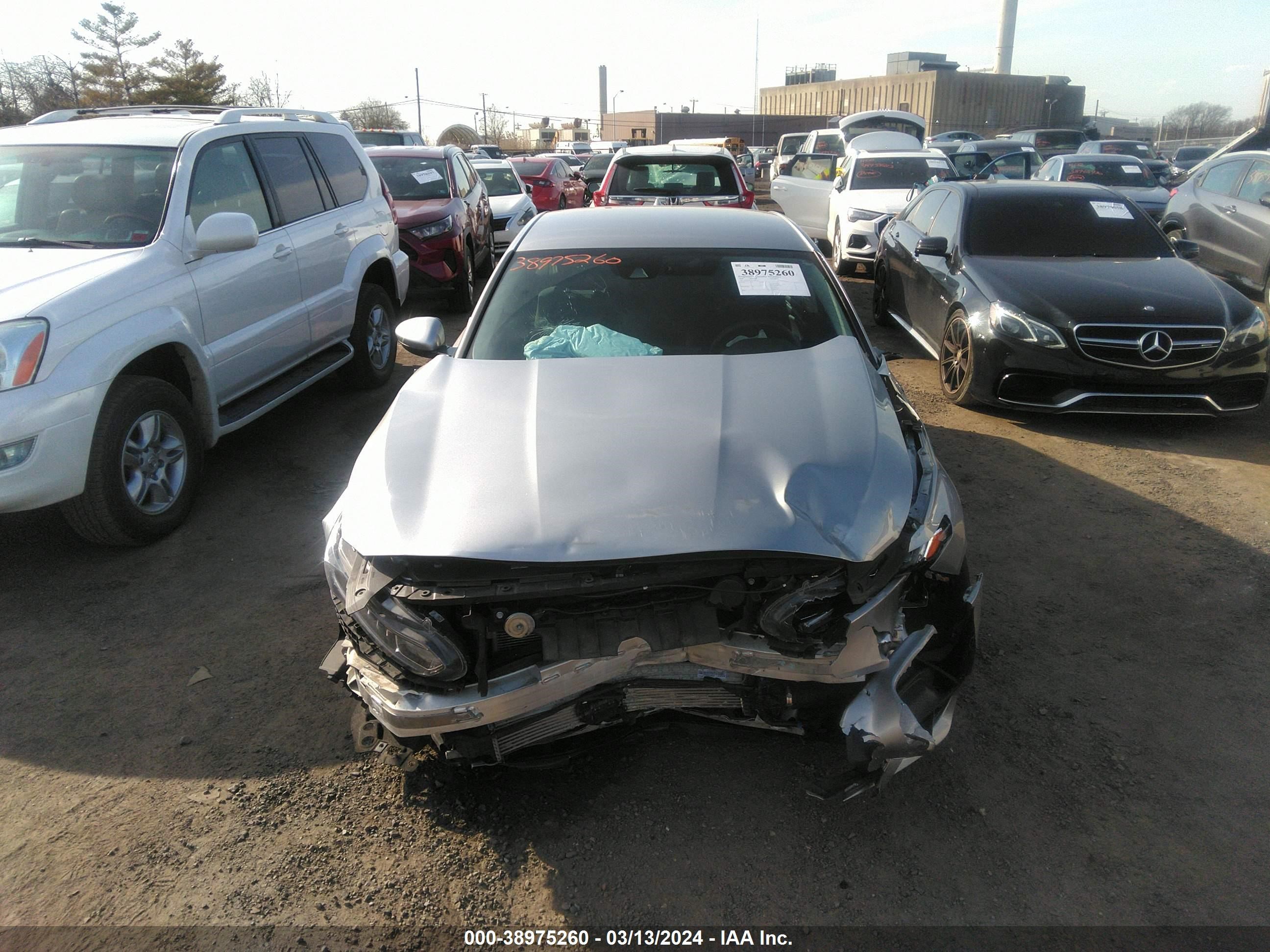 Photo 10 VIN: 1HGCV1F10LA049154 - HONDA ACCORD 