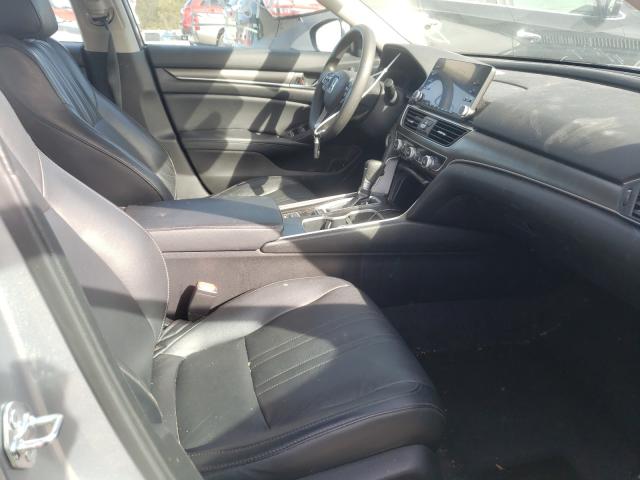 Photo 4 VIN: 1HGCV1F11JA003913 - HONDA ACCORD LX 