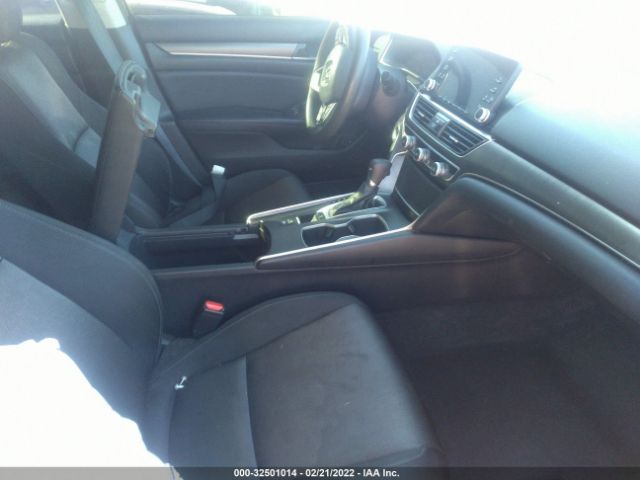 Photo 4 VIN: 1HGCV1F11JA043313 - HONDA ACCORD SEDAN 