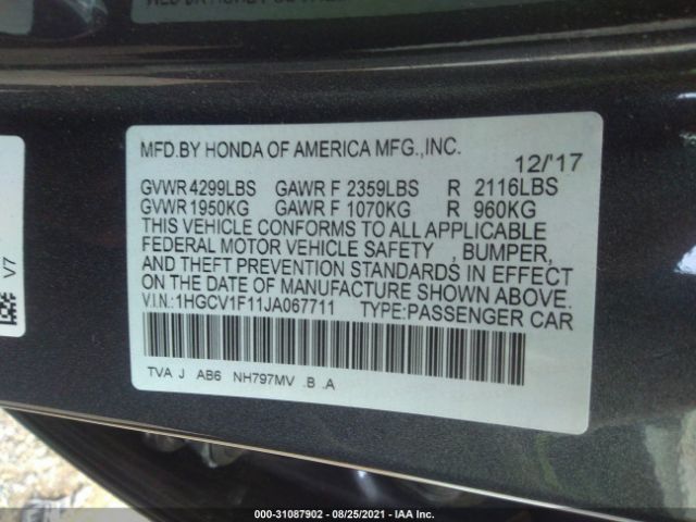 Photo 8 VIN: 1HGCV1F11JA067711 - HONDA ACCORD SEDAN 