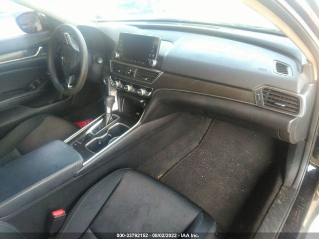 Photo 4 VIN: 1HGCV1F11JA120147 - HONDA ACCORD SEDAN 