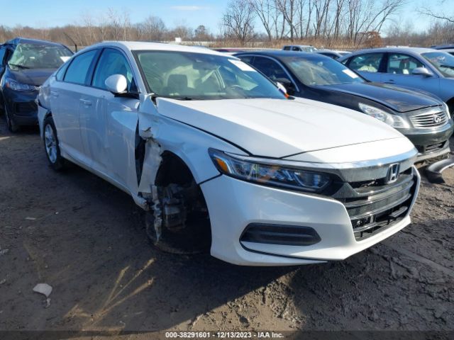 Photo 0 VIN: 1HGCV1F11JA136008 - HONDA ACCORD 