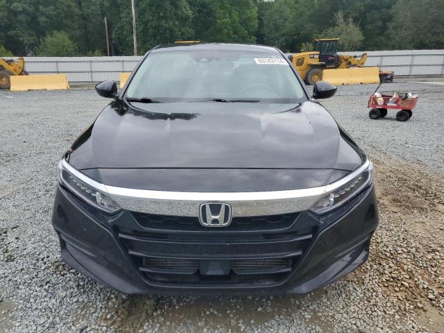 Photo 4 VIN: 1HGCV1F11JA141743 - HONDA ACCORD 