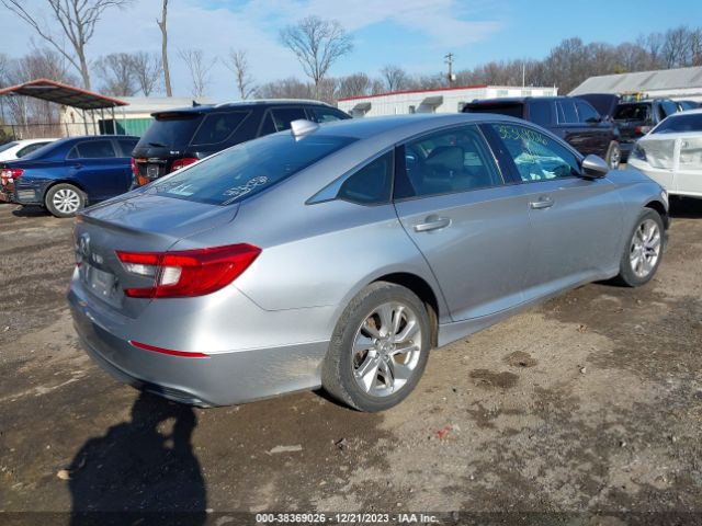 Photo 3 VIN: 1HGCV1F11JA245665 - HONDA ACCORD 