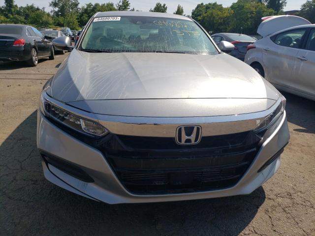 Photo 4 VIN: 1HGCV1F11KA118643 - HONDA ACCORD LX 