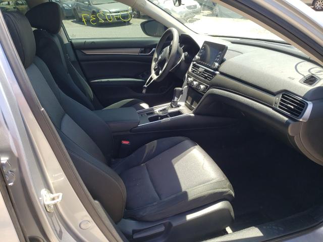 Photo 4 VIN: 1HGCV1F11KA147558 - HONDA ACCORD LX 