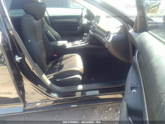 Photo 4 VIN: 1HGCV1F11KA163825 - HONDA ACCORD SEDAN 