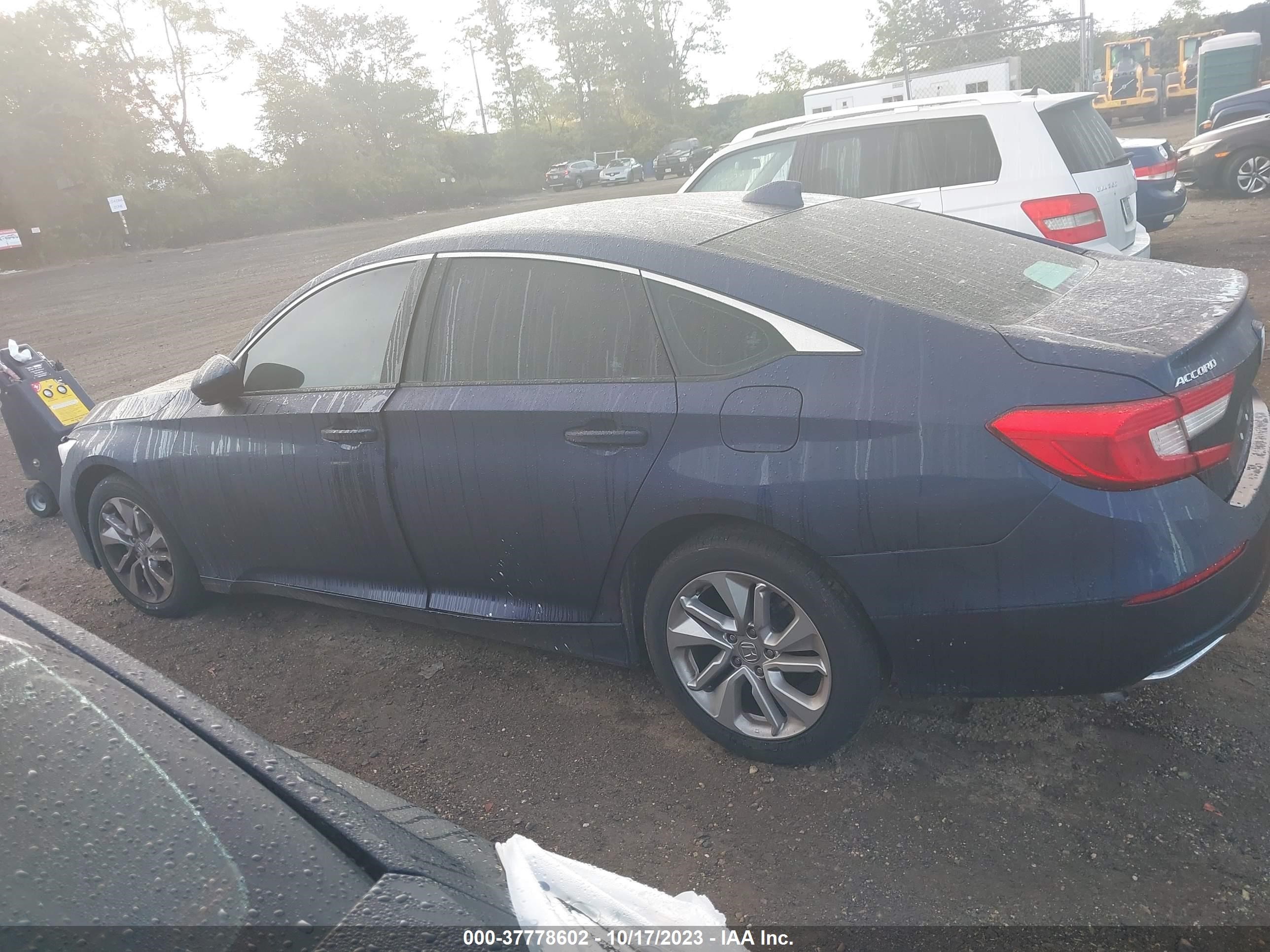 Photo 13 VIN: 1HGCV1F11LA138568 - HONDA ACCORD 