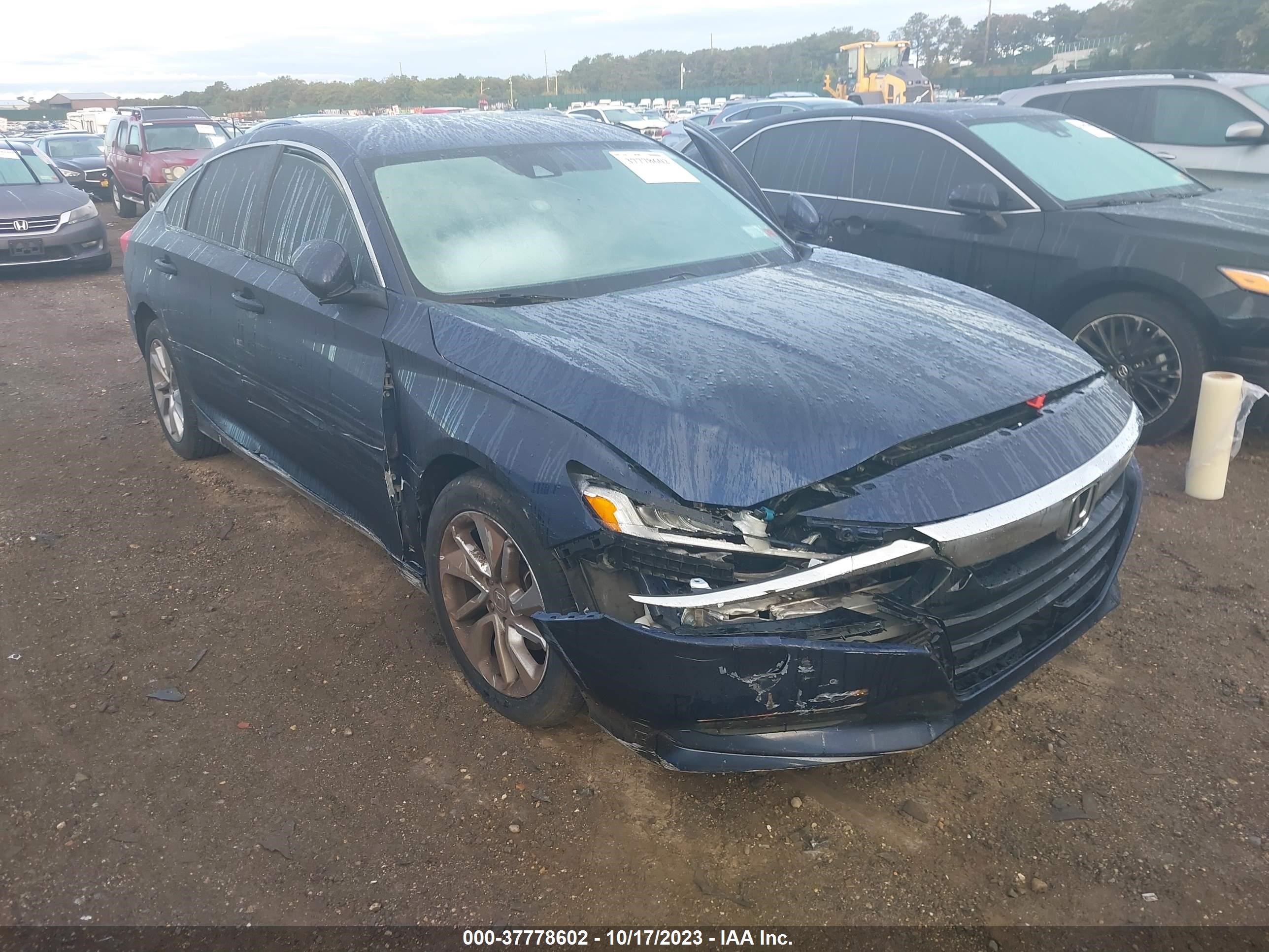 Photo 5 VIN: 1HGCV1F11LA138568 - HONDA ACCORD 