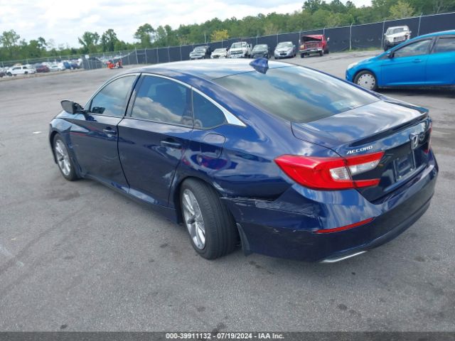 Photo 2 VIN: 1HGCV1F12JA014810 - HONDA ACCORD 