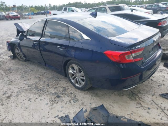 Photo 2 VIN: 1HGCV1F12JA020400 - HONDA ACCORD 