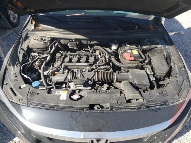 Photo 6 VIN: 1HGCV1F12JA083853 - HONDA ACCORD SEDAN 