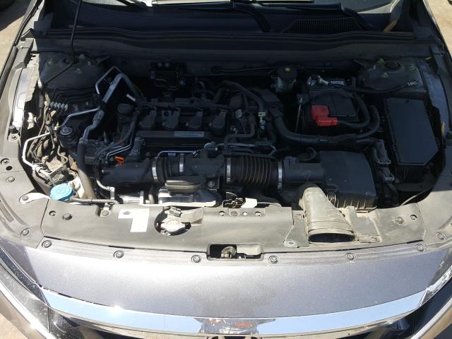 Photo 6 VIN: 1HGCV1F12JA090947 - HONDA ACCORD LX 