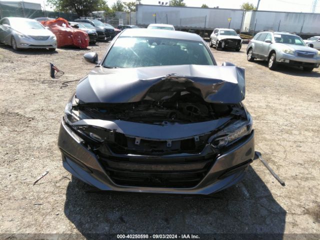 Photo 5 VIN: 1HGCV1F12JA100618 - HONDA ACCORD 