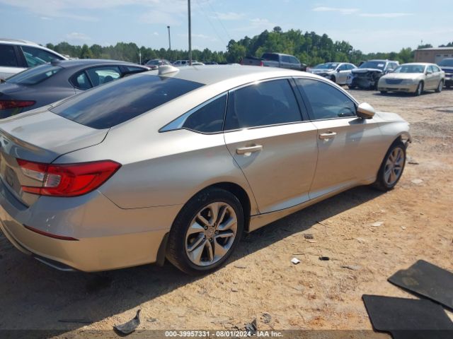 Photo 3 VIN: 1HGCV1F12JA162410 - HONDA ACCORD 