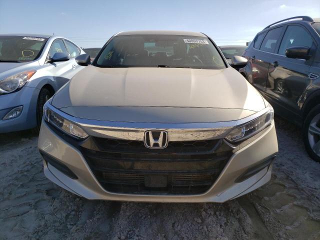 Photo 4 VIN: 1HGCV1F12JA229183 - HONDA ACCORD 