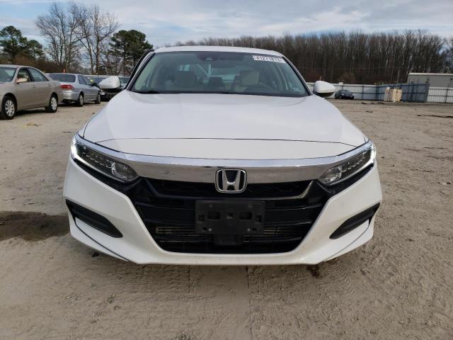 Photo 4 VIN: 1HGCV1F12JA231791 - HONDA ACCORD LX 