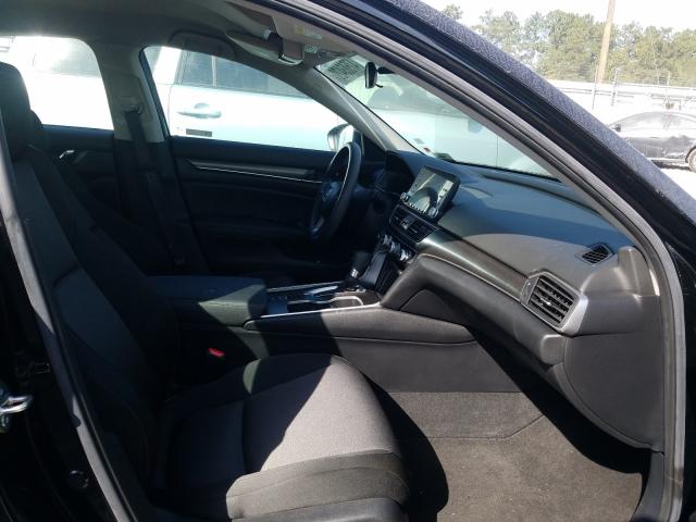 Photo 4 VIN: 1HGCV1F12KA013125 - HONDA ACCORD LX 