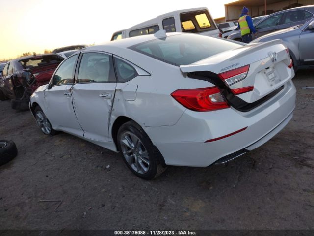 Photo 2 VIN: 1HGCV1F12KA037490 - HONDA ACCORD 