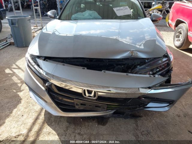 Photo 5 VIN: 1HGCV1F12KA082767 - HONDA ACCORD 