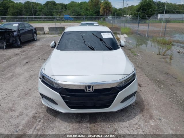 Photo 5 VIN: 1HGCV1F12KA142904 - HONDA ACCORD 