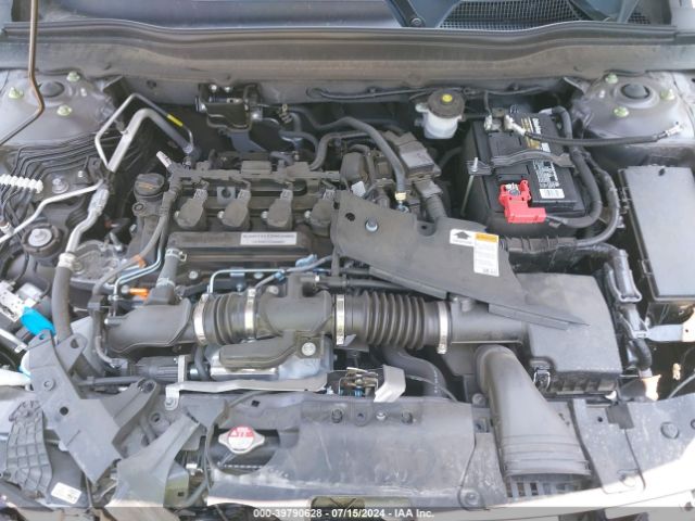 Photo 9 VIN: 1HGCV1F12KA153529 - HONDA ACCORD 