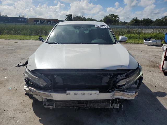 Photo 4 VIN: 1HGCV1F12KA167656 - HONDA ACCORD LX 