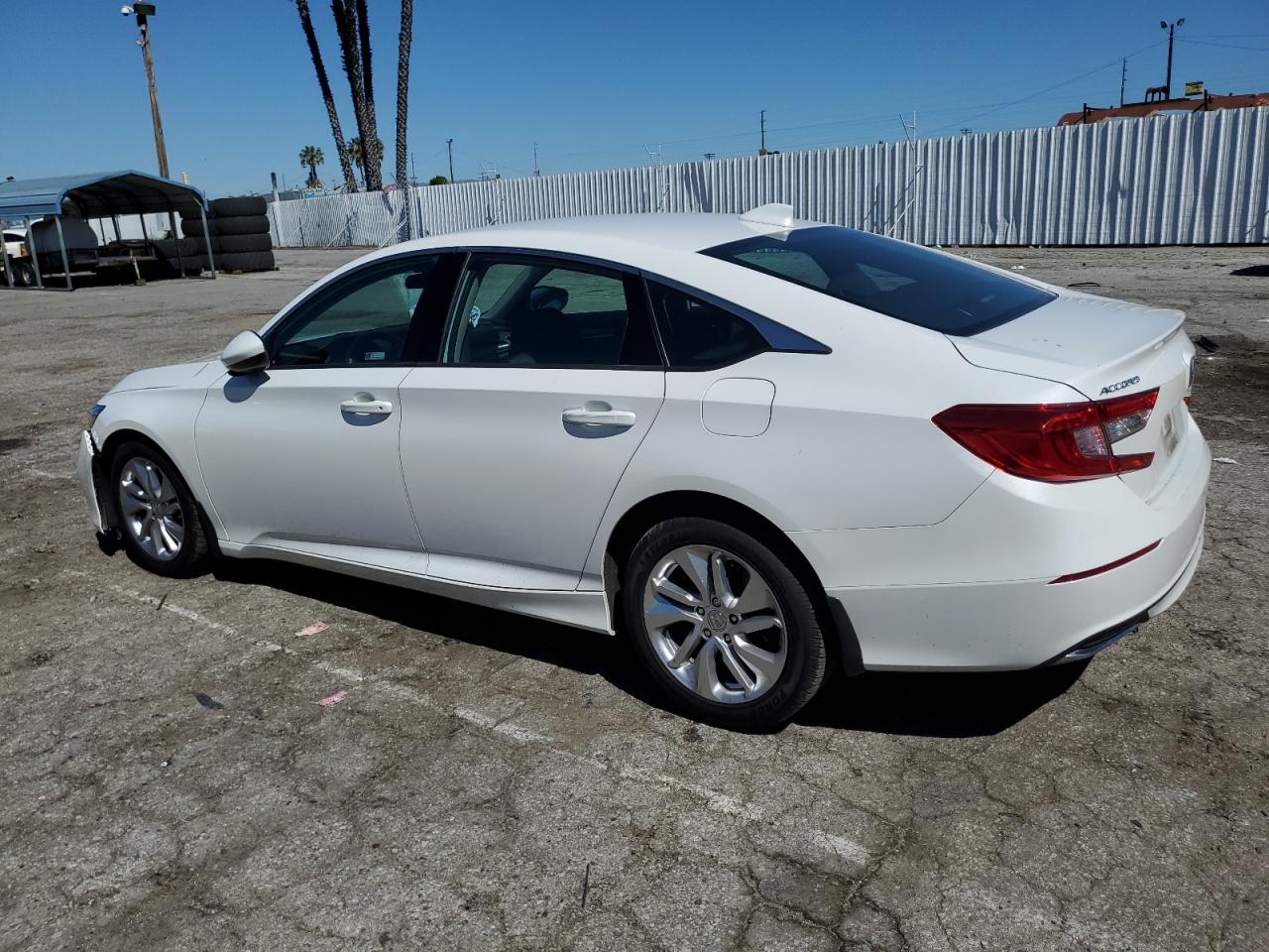 Photo 1 VIN: 1HGCV1F12KA173991 - HONDA ACCORD 