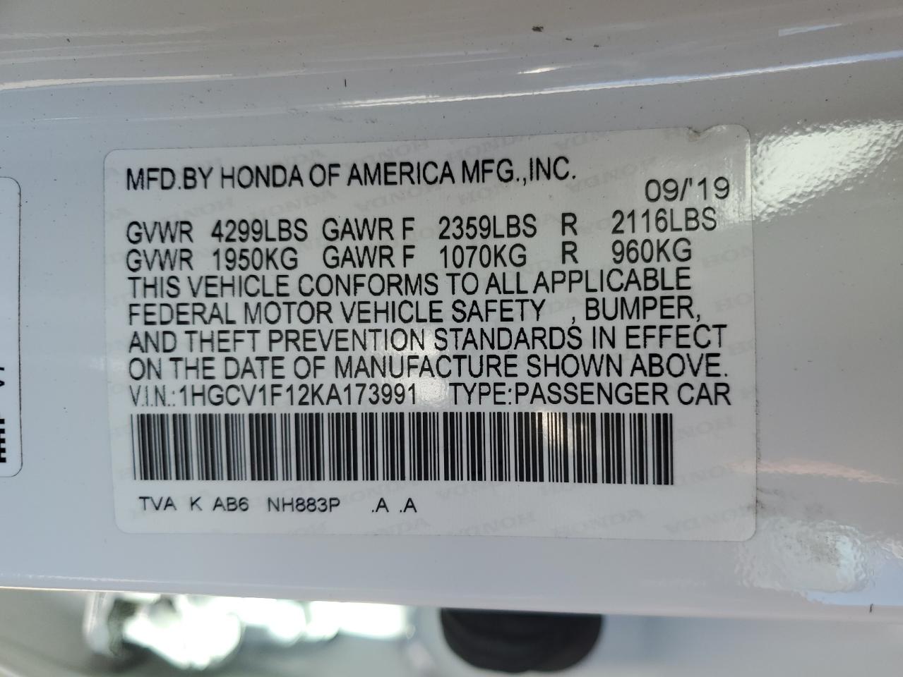 Photo 11 VIN: 1HGCV1F12KA173991 - HONDA ACCORD 