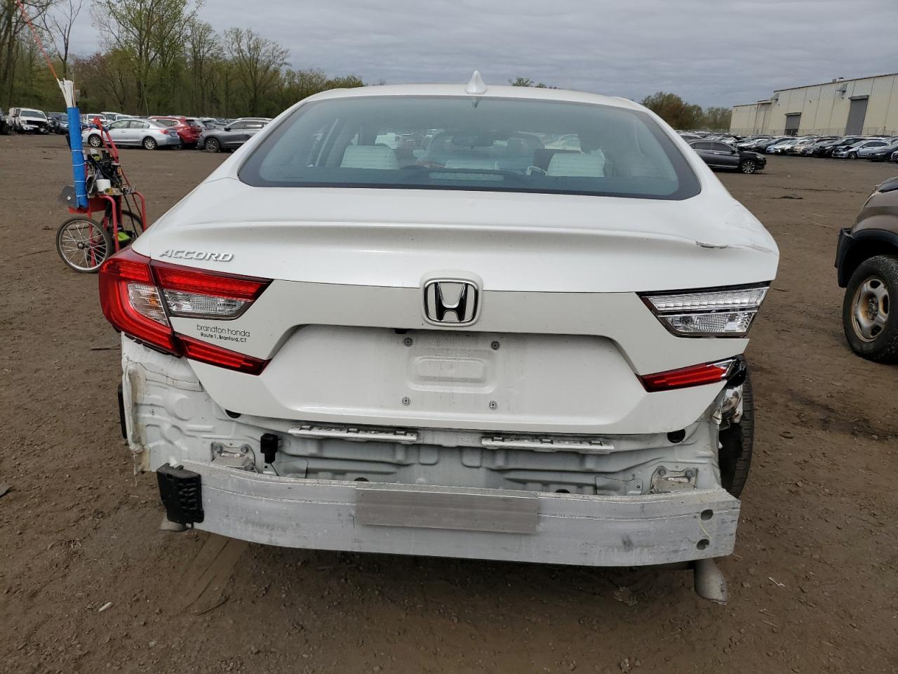 Photo 5 VIN: 1HGCV1F12LA070636 - HONDA ACCORD 