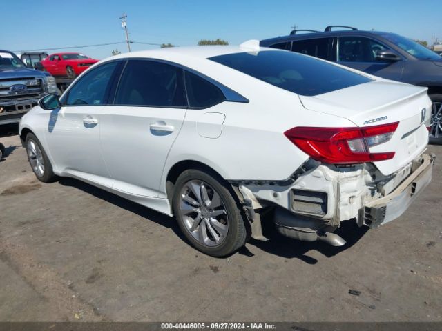 Photo 2 VIN: 1HGCV1F13JA049811 - HONDA ACCORD 