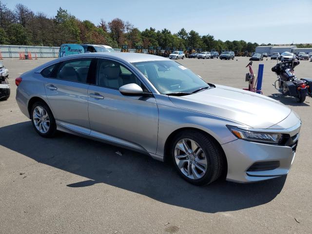 Photo 3 VIN: 1HGCV1F13JA123146 - HONDA ACCORD LX 