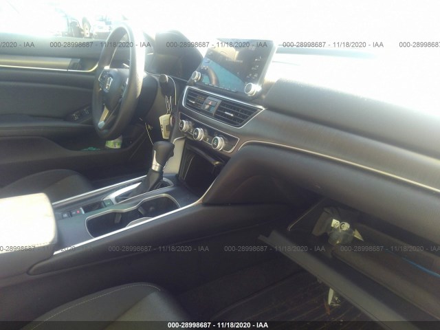 Photo 4 VIN: 1HGCV1F13LA032896 - HONDA ACCORD SEDAN 