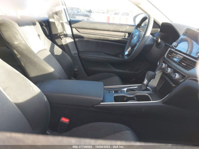 Photo 4 VIN: 1HGCV1F13MA055077 - HONDA ACCORD 