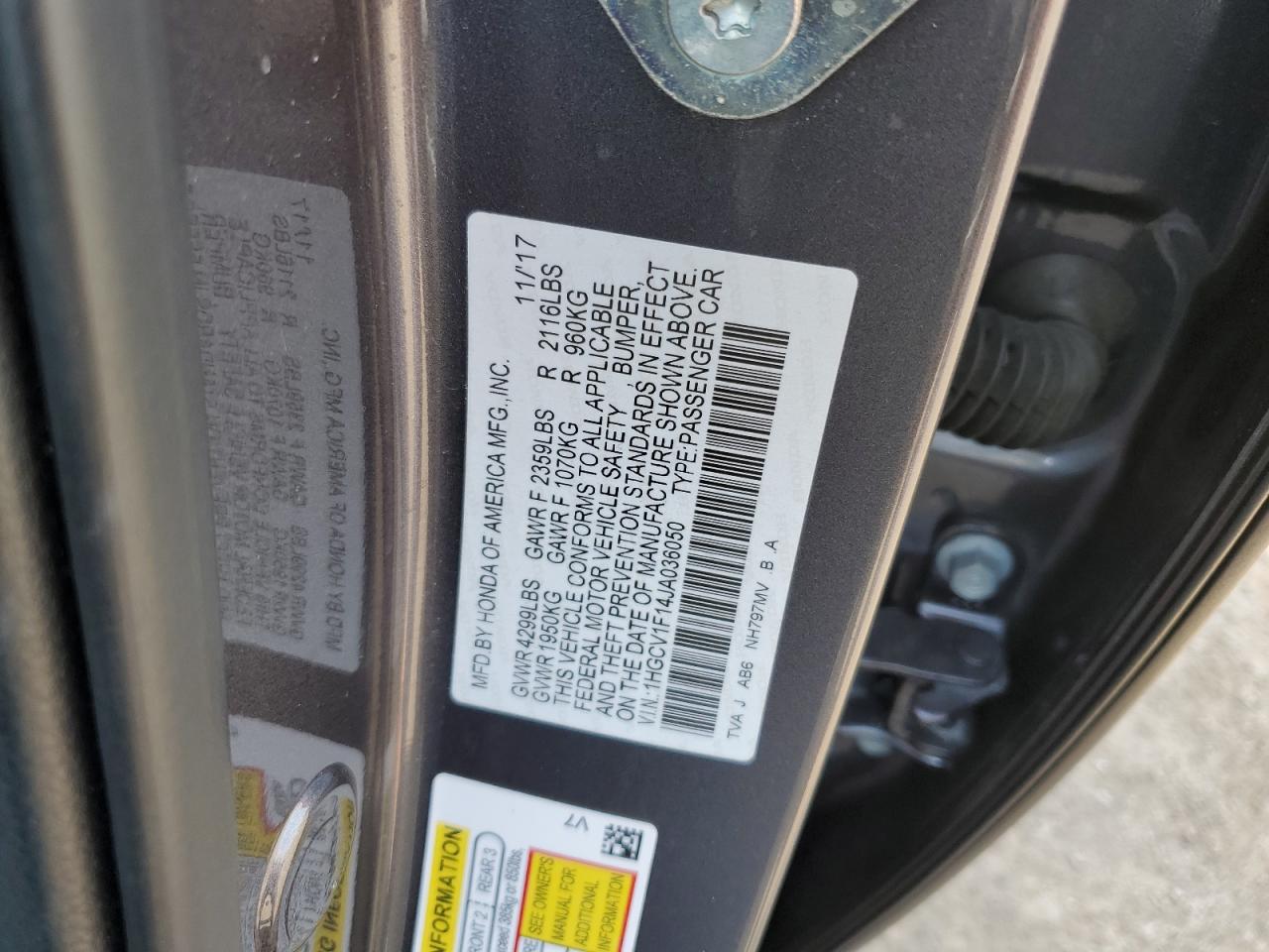 Photo 12 VIN: 1HGCV1F14JA036050 - HONDA ACCORD 