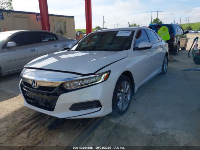 Photo 1 VIN: 1HGCV1F14JA051731 - HONDA ACCORD 