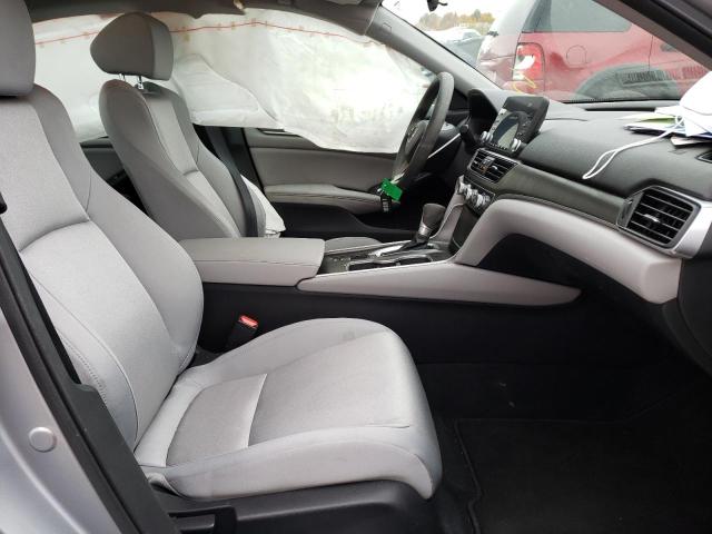 Photo 4 VIN: 1HGCV1F14JA163672 - HONDA ACCORD LX 