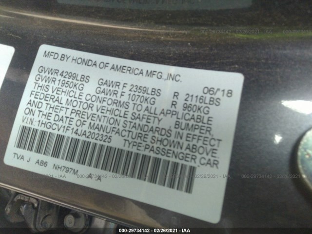 Photo 8 VIN: 1HGCV1F14JA202325 - HONDA ACCORD SEDAN 