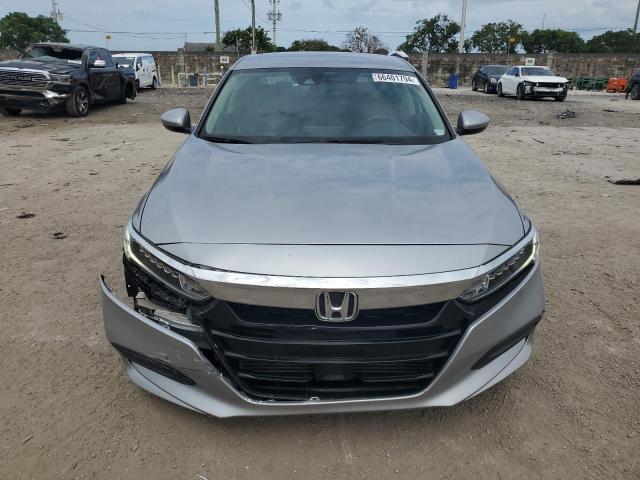 Photo 4 VIN: 1HGCV1F14JA236605 - HONDA ACCORD LX 