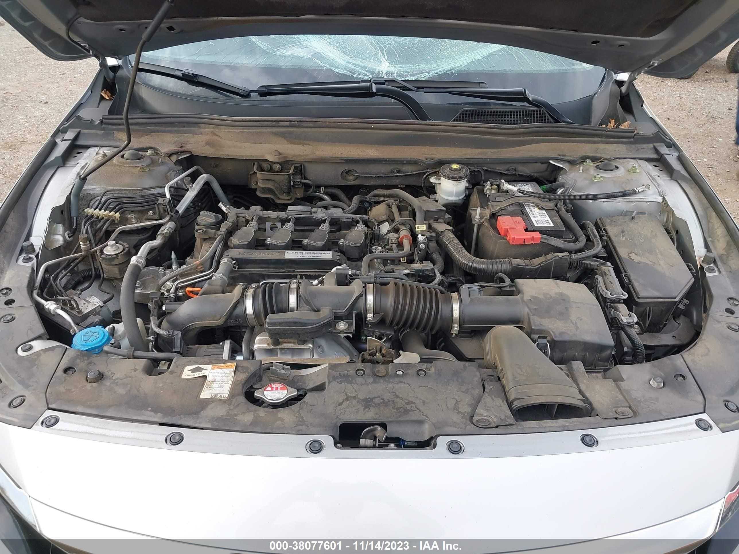 Photo 9 VIN: 1HGCV1F14JA249774 - HONDA ACCORD 