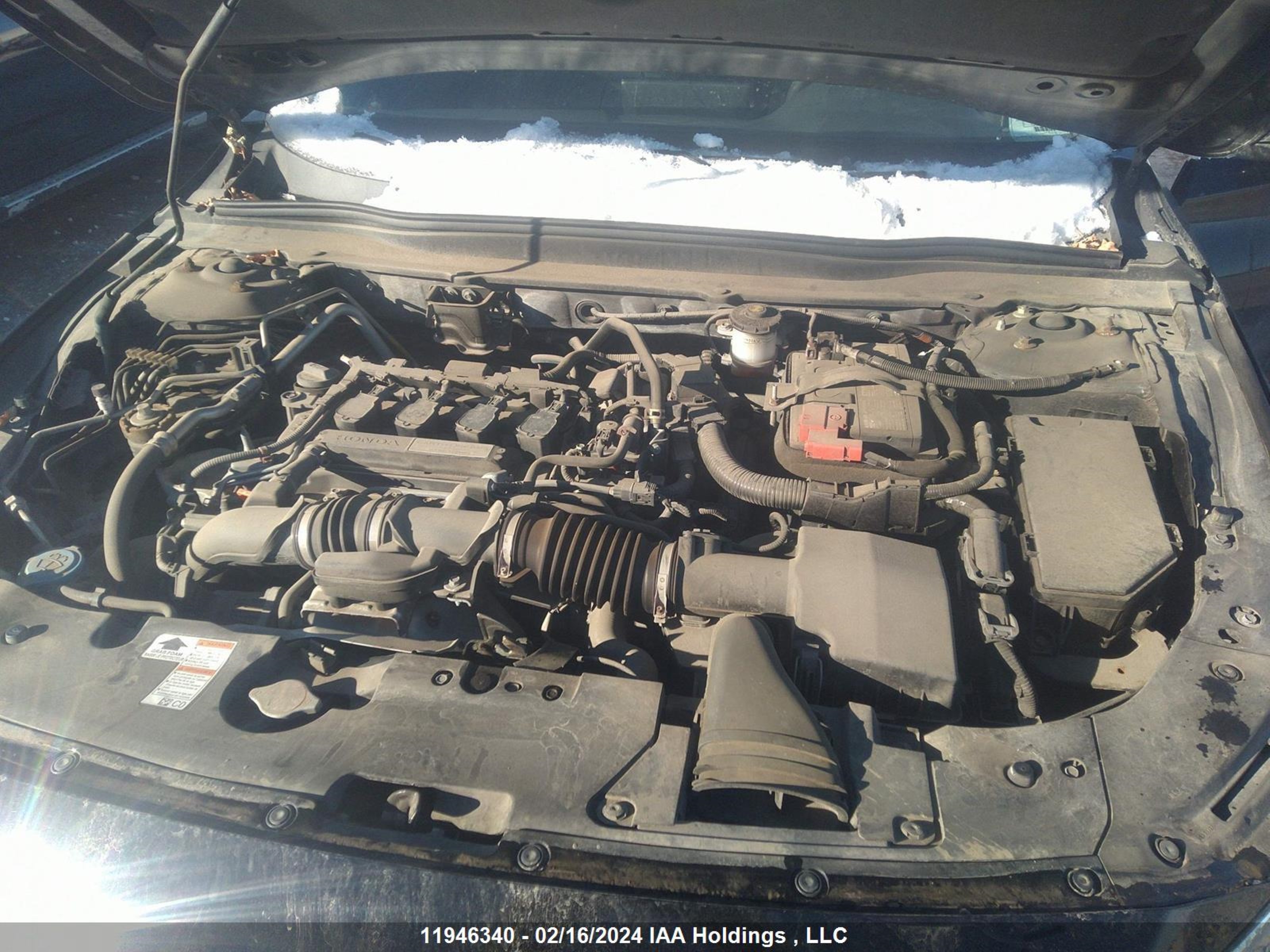 Photo 9 VIN: 1HGCV1F14JA810104 - HONDA ACCORD 