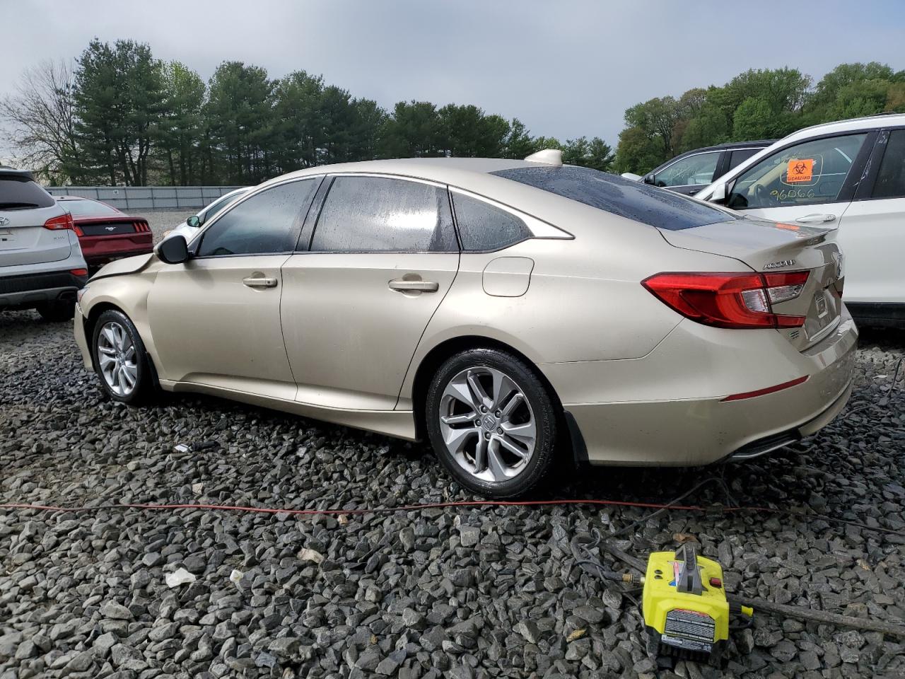 Photo 1 VIN: 1HGCV1F14KA022988 - HONDA ACCORD 